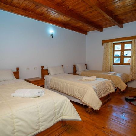 Bujtina Berishta Theth Otel Dış mekan fotoğraf